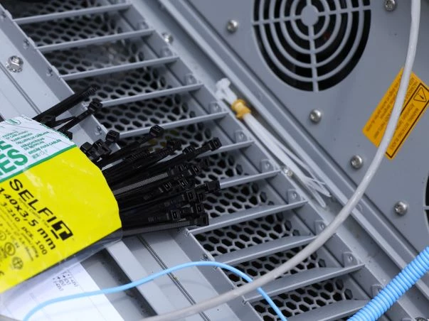 Kabelske vezice vrhunske kakovosti | Na zalogi