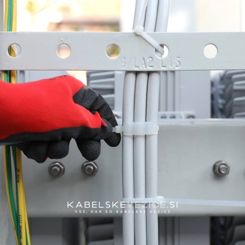 Writable cable tie 290x4.5 mm with marking plate 35x13 mm (100 pcs/pack) SapiSelco [SEL.2.425T]