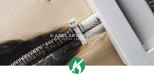 Kabelska vezica samougasljiva UL94 V0, 540x7,5 mm SapiSelco (SEL.EC2.437R)